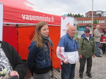 Vasemmistoliiton uusi puheenjohtaja Li Andersson Suupantorilla Pirkkalassa kesäkuussa 2016