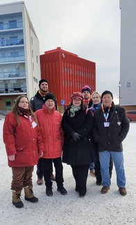 Kuvassa edessä; Senni Almusa, Mikko Kuoppa, kansanedustaja Pia Lohikoski, Rauno Lehtinen. Takana; Ari Mäenpää, Jukka-Pekka Tanskanen ja Anne Nyman (Nokialta). Pirkkalassa kuntavaaleissa ehdokkaana Senni, Ari, Rauno, Jukka-Pekka, sekä kuvasta puuttuvat Hannele Ranta ja Viivi Valkonen. Jukka-Pekka on ehdolla myös aluevaaleissa ja on myös Pirkkalan Vasemmistoliiton pormestariehdokas.